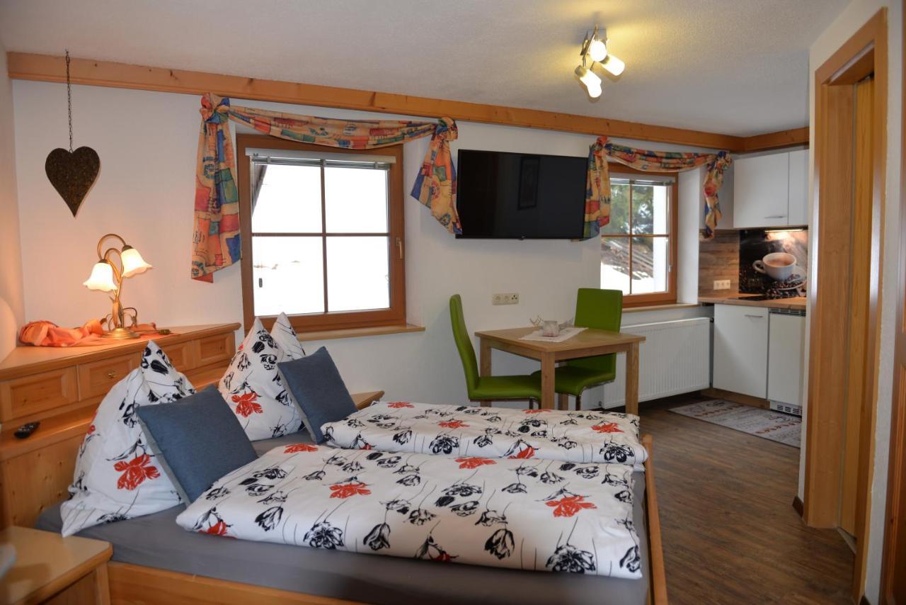 Haus Dietz Elbigenalp Chambre photo